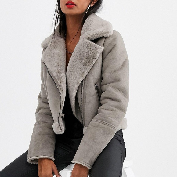 Stradivarius Faux Leather Short Aviator Jacket in gray - Picture 3 of 6